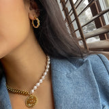 The Amour Necklace